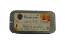 Load image into Gallery viewer, beeswax lip balm
